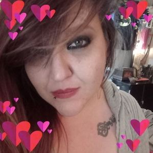 Meet your Posher, Sylvia